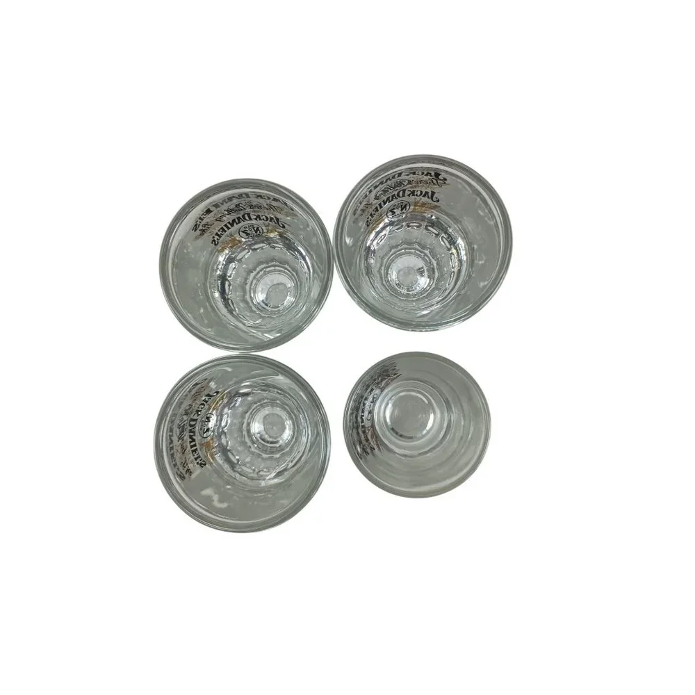 Jack DanielS set four